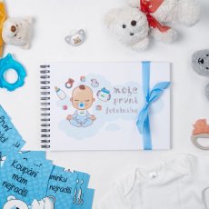 Moje první klučičí fotokniha