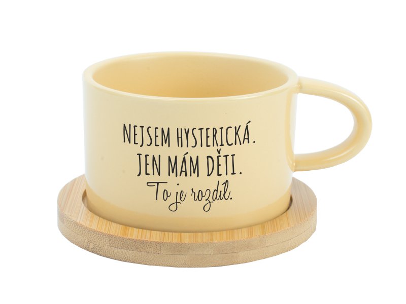 Hrnek makronka - Nejsem hysterická. Jen mám děti.