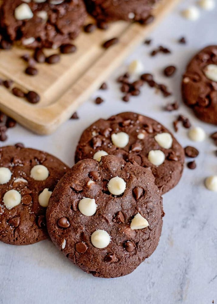 tmavé cookies recepty